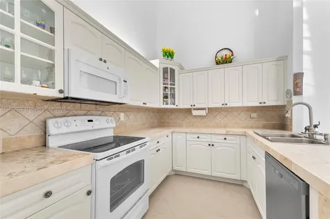 1101 Summit Place Circle West Palm Beach FL 33415