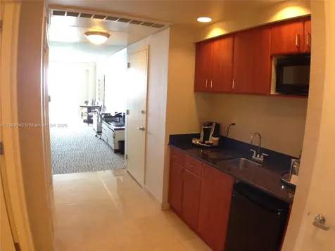 18001 Collins Avenue Sunny Isles Beach FL 33160
