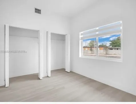 501 N West Dixie Highway Hallandale Beach FL 33009