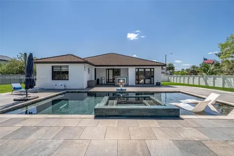 12865 SW 224th Street Miami FL 33170