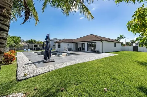 12865 SW 224th Street Miami FL 33170