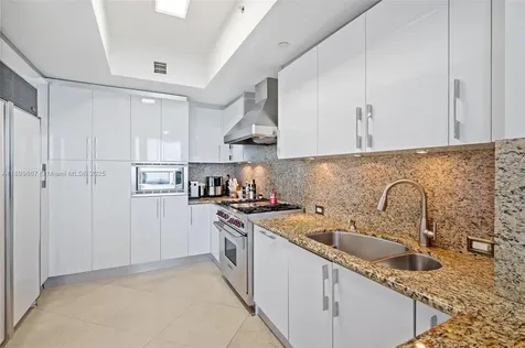 17875 Collins Avenue Sunny Isles Beach FL 33160