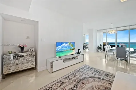 17875 Collins Avenue Sunny Isles Beach FL 33160