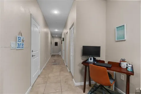 278 SW 7th Court Pompano Beach FL 33060