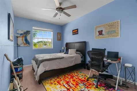 278 SW 7th Court Pompano Beach FL 33060