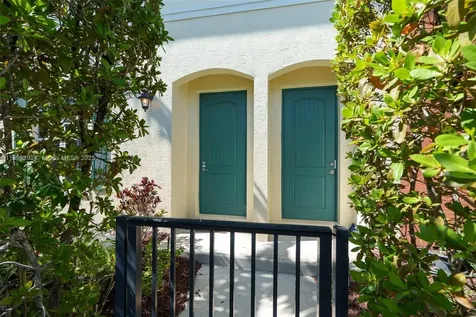 278 SW 7th Court Pompano Beach FL 33060