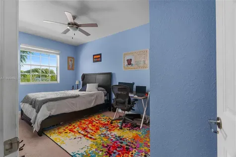 278 SW 7th Court Pompano Beach FL 33060