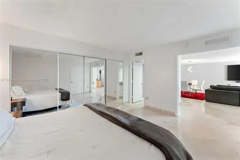 6917 Collins Avenue Miami Beach FL 33141