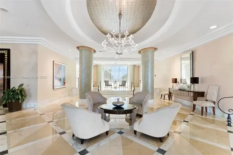 6917 Collins Avenue Miami Beach FL 33141