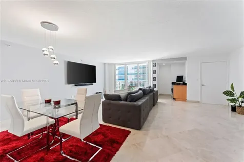 6917 Collins Avenue Miami Beach FL 33141