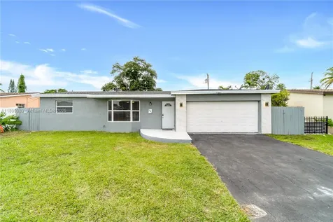 3961 NW 34th Avenue Lauderdale Lakes FL 33309