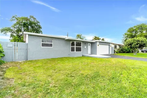 3961 NW 34th Avenue Lauderdale Lakes FL 33309