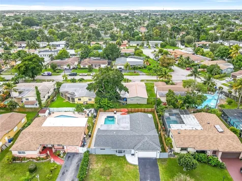 3961 NW 34th Avenue Lauderdale Lakes FL 33309