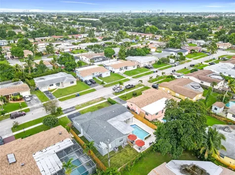 3961 NW 34th Avenue Lauderdale Lakes FL 33309