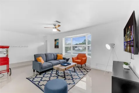 3961 NW 34th Avenue Lauderdale Lakes FL 33309
