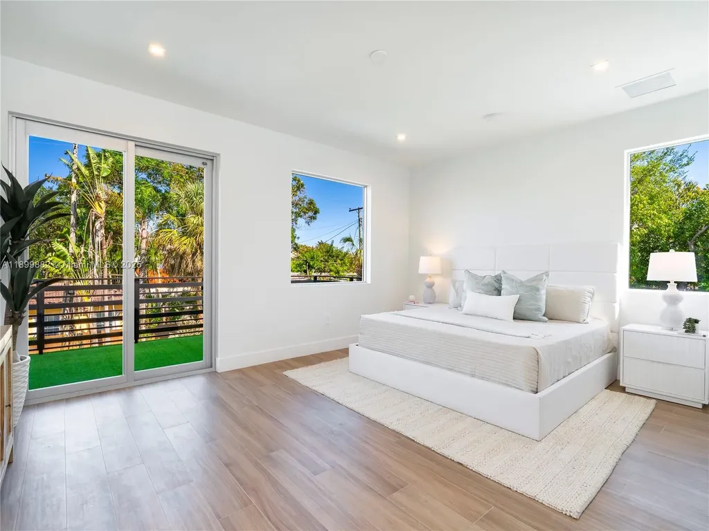 734 NE 14th Avenue Fort Lauderdale FL 33304