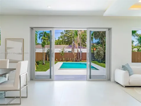 734 NE 14th Avenue Fort Lauderdale FL 33304