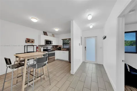 3181 NW 5th Avenue Miami FL 33127