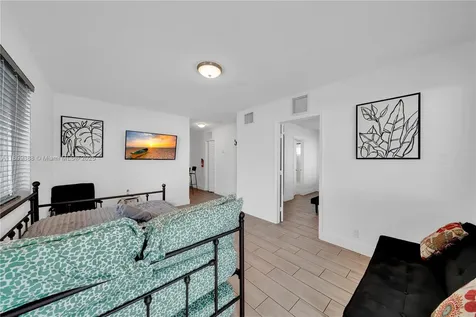 3181 NW 5th Avenue Miami FL 33127