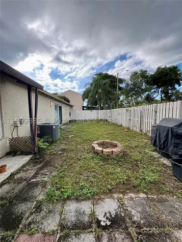 506 Radford Terrace Davie FL 33325