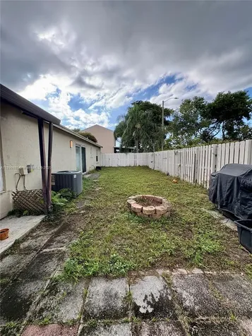 506 Radford Terrace Davie FL 33325