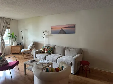 1101 NW 58th Terrace Sunrise FL 33313