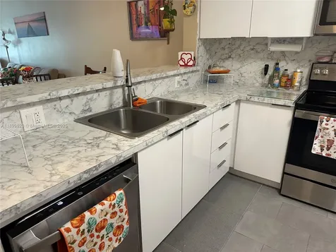 1101 NW 58th Terrace Sunrise FL 33313