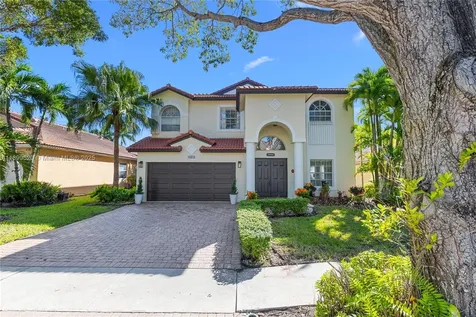 1071 NW 184th Terrace Pembroke Pines FL 33029