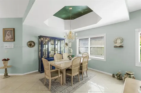 1071 NW 184th Terrace Pembroke Pines FL 33029