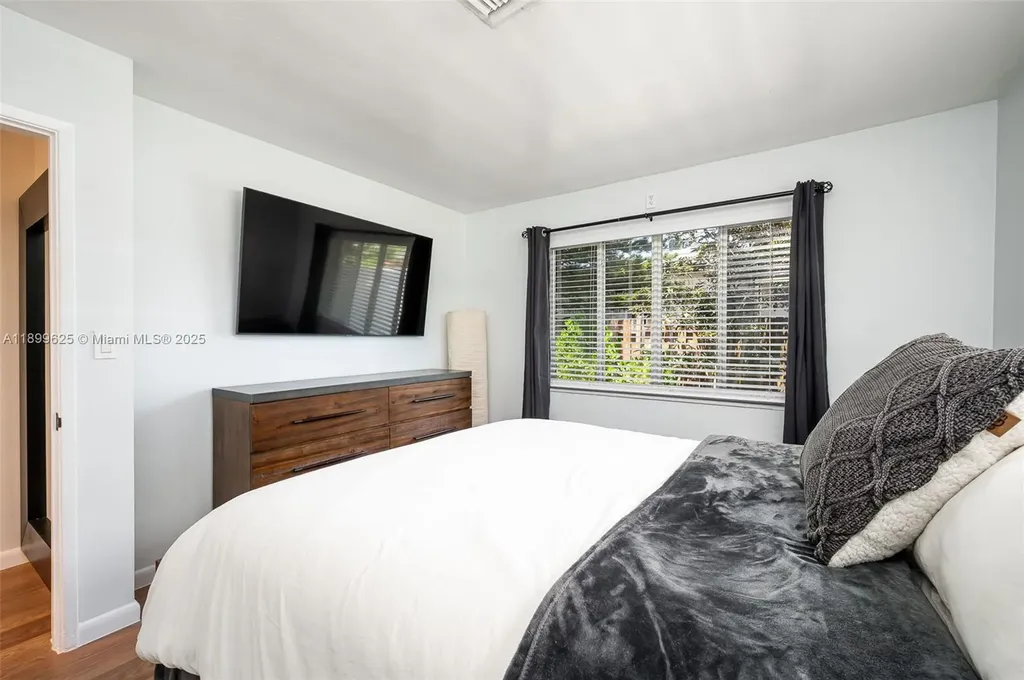 435 NE 36th Street Boca Raton FL 33431