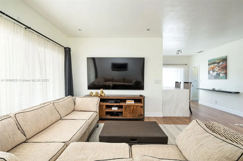 435 NE 36th Street Boca Raton FL 33431