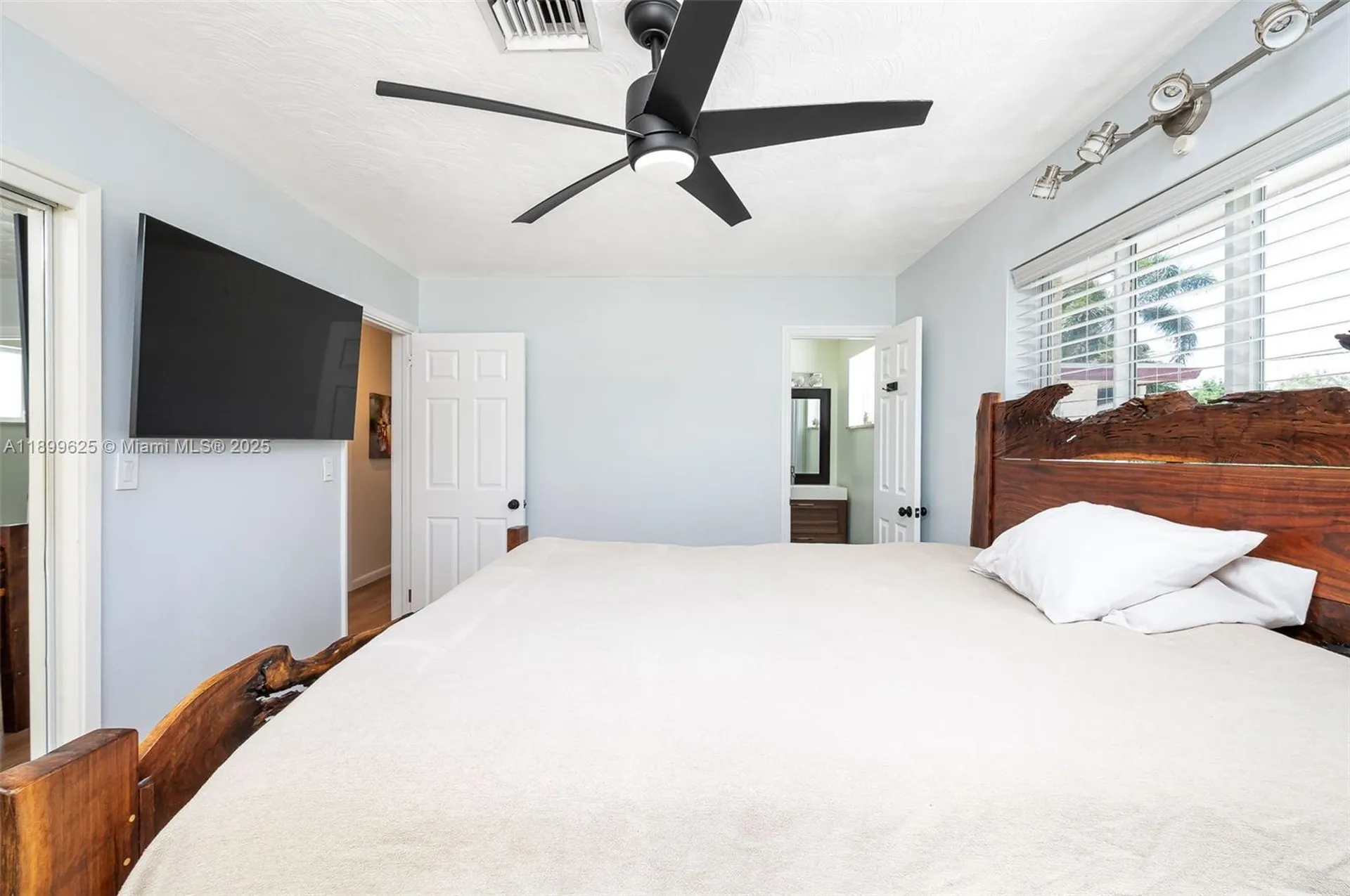 435 NE 36th Street Boca Raton FL 33431