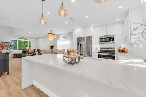 11764 SW 1st Street Coral Springs FL 33071