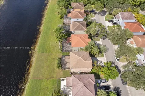 11764 SW 1st Street Coral Springs FL 33071