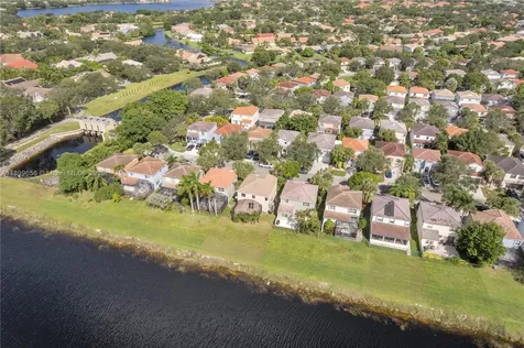 11764 SW 1st Street Coral Springs FL 33071