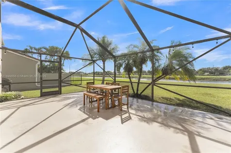 11764 SW 1st Street Coral Springs FL 33071