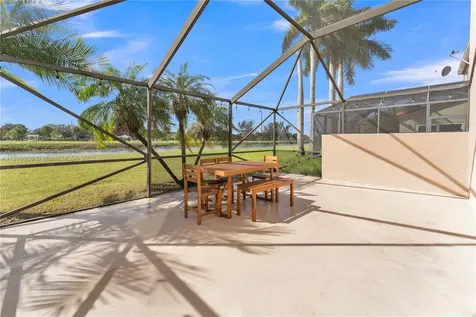 11764 SW 1st Street Coral Springs FL 33071