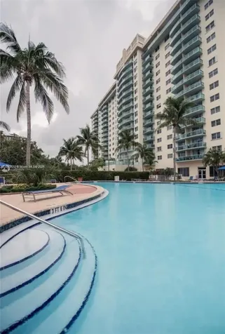 19380 Collins Avenue Sunny Isles Beach FL 33160