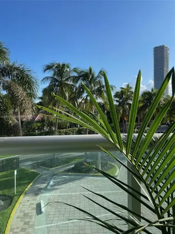 19380 Collins Avenue Sunny Isles Beach FL 33160