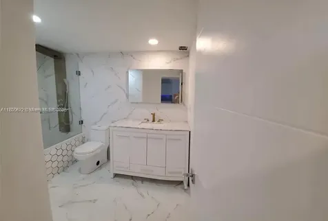 19380 Collins Avenue Sunny Isles Beach FL 33160