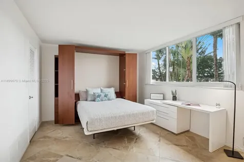 411 S Hollybrook Drive Pembroke Pines FL 33025