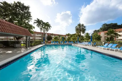 411 S Hollybrook Drive Pembroke Pines FL 33025