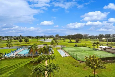 411 S Hollybrook Drive Pembroke Pines FL 33025