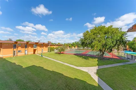 9437 SW 76th Street Miami FL 33173