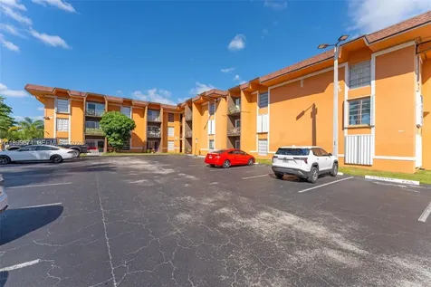 9437 SW 76th Street Miami FL 33173
