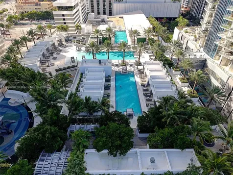 851 NE 1st Avenue Miami FL 33132