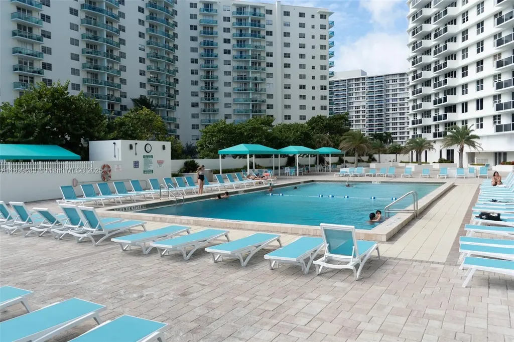 3725 S Ocean Drive Hollywood FL 33019