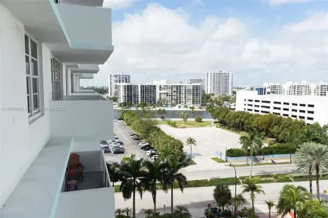 3725 S Ocean Drive Hollywood FL 33019