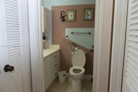 3725 S Ocean Drive Hollywood FL 33019