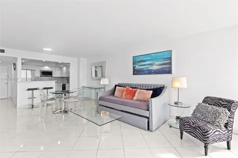 18021 Biscayne Boulevard Aventura FL 33160